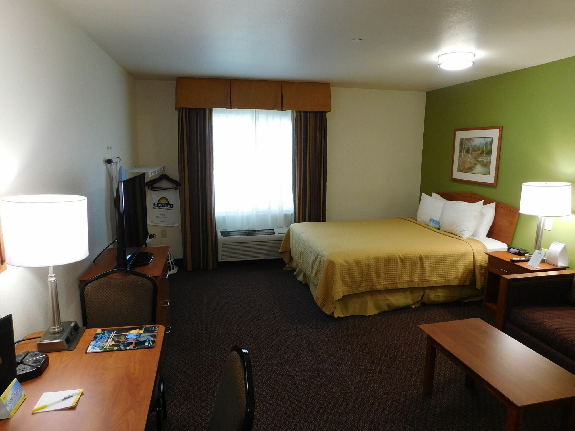 Days Inn & Suites By Wyndham Rochester South Exteriér fotografie